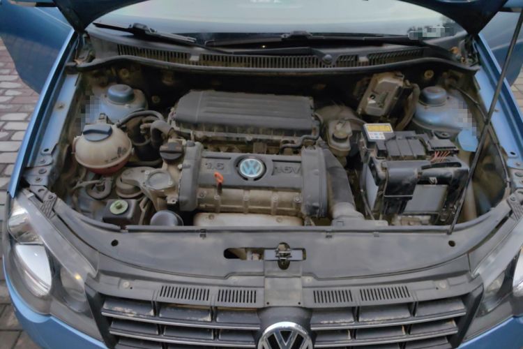 Used Volkswagen Polo 2011 Jingqu 1.6L Manual - Real Cool Edition Engine Bay