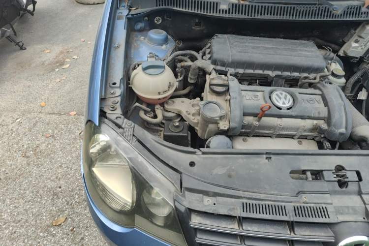 Used Volkswagen Polo 2011 Jingqu 1.6L Automatic Siku Edition Engine Bay Right