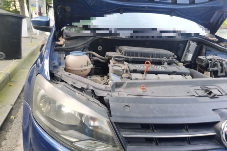Used Volkswagen Polo 2011 1.4L Manual ZhiLe Edition Engine Bay Right
