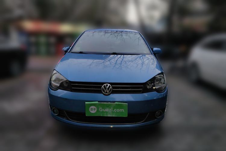 Used Volkswagen Polo 2011 Jingqu 1.6L Manual - Real Cool Edition Front