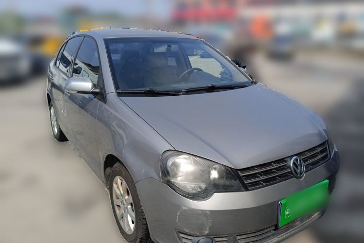 Used Volkswagen Polo 2011 Jingqu 1.4L Automatic Shishang Edition Front Right 45 Deg