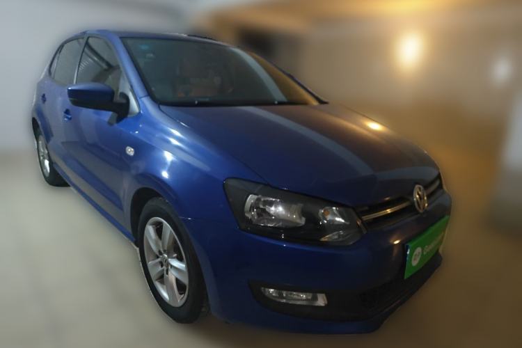 Used Volkswagen Polo 2011 1.6L Automatic ZhiShang Version Front Right 45 Deg