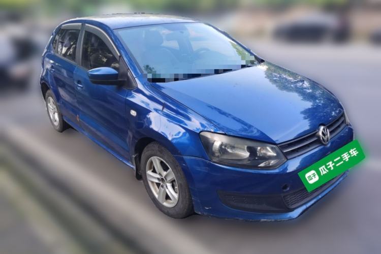 Used Volkswagen Polo 2011 1.4L Manual ZhiLe Edition Front Right 45 Deg