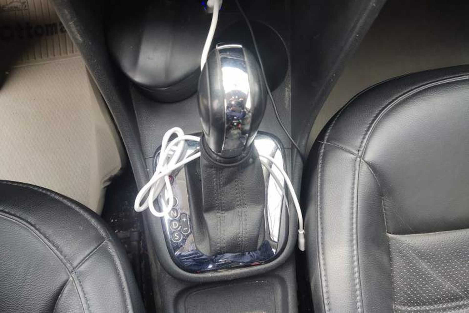 Used Volkswagen Polo 2011 1.4L Automatic ZhiShang Version Gear Lever