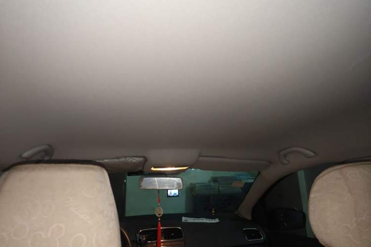 Used Volkswagen Polo 2011 1.6L Automatic ZhiShang Version Headliner