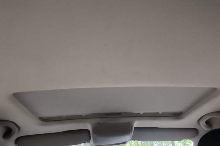 Used Volkswagen Polo 2011 1.4L Manual ZhiShang Edition Headliner