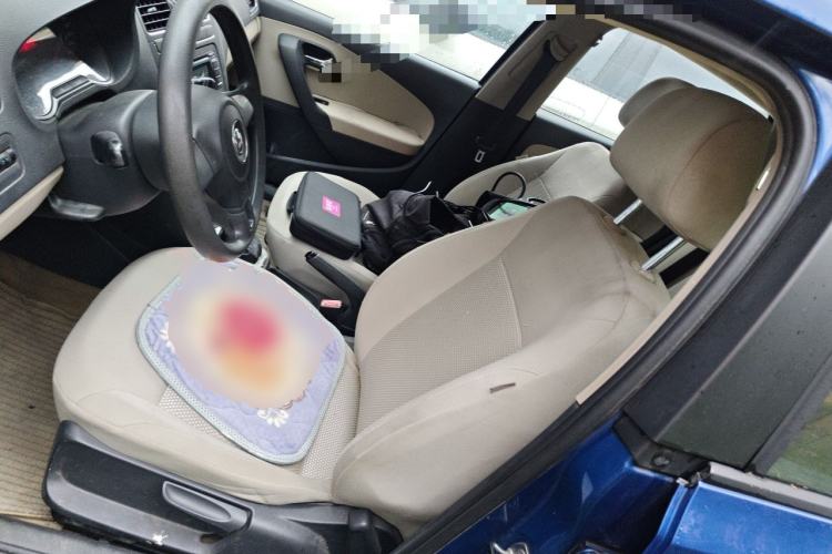 Used Volkswagen Polo 2011 1.6L Automatic ZhiShang Version Left Front Seat