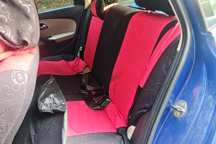Used Volkswagen Polo 2011 1.6L Automatic ZhiKu Edition Left Rear Seat