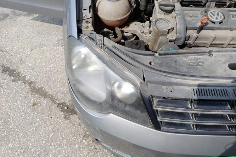 Used Volkswagen Polo 2011 Jingqu 1.4L Automatic Shishang Edition Right Front Headlight