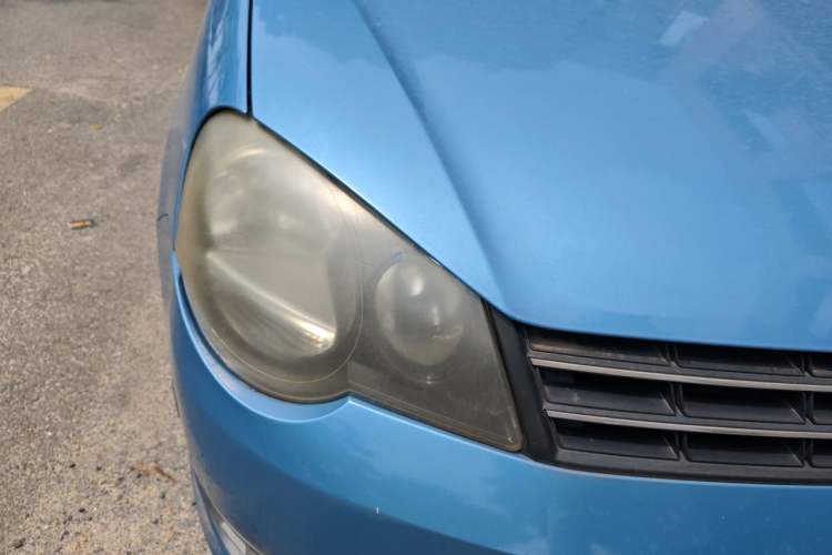 Used Volkswagen Polo 2011 Jingqu 1.6L Automatic Siku Edition Right Front Headlight