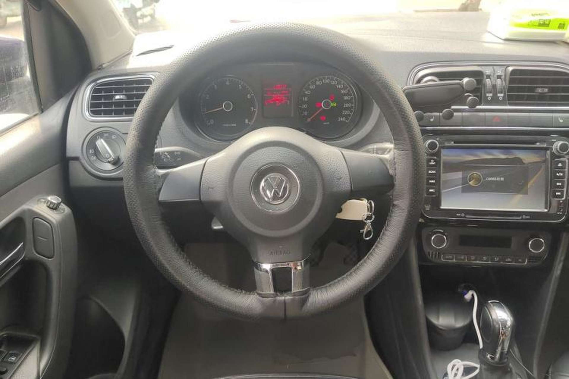 Used Volkswagen Polo 2011 1.4L Automatic ZhiShang Version Steering Wheel