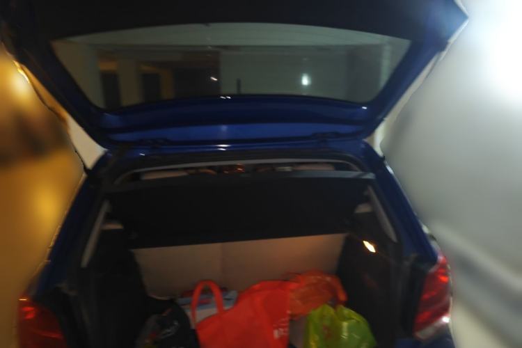 Used Volkswagen Polo 2011 1.6L Automatic ZhiShang Version Trunk