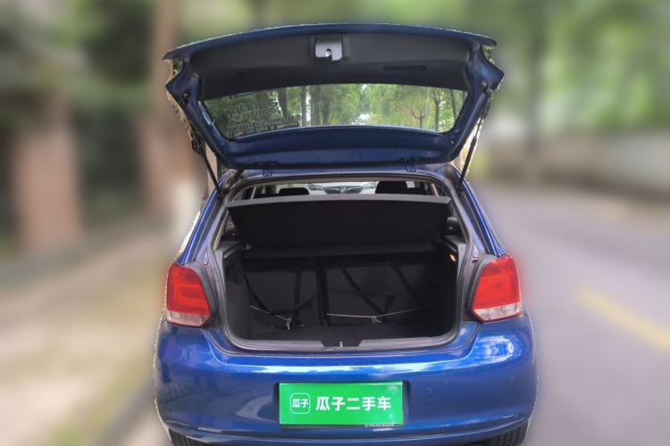 Used Volkswagen Polo 2011 1.4L Manual ZhiShang Edition Trunk