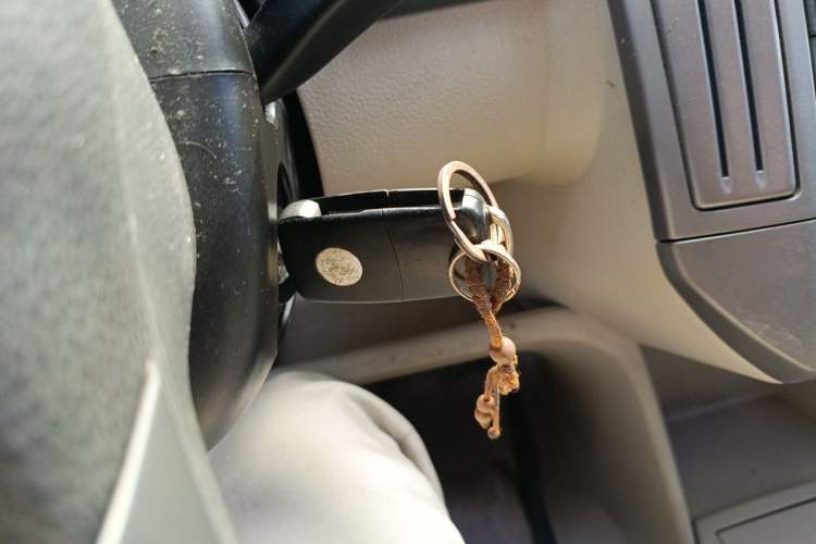 Used Volkswagen Polo 2011 Jingqu 1.4L Automatic Shishang Edition Vehicle Key