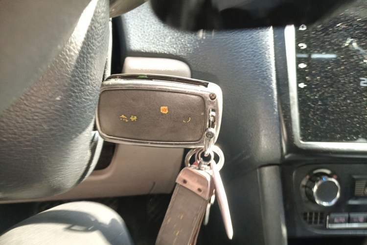 Used Volkswagen Polo 2011 1.4L Manual ZhiShang Edition Vehicle Key
