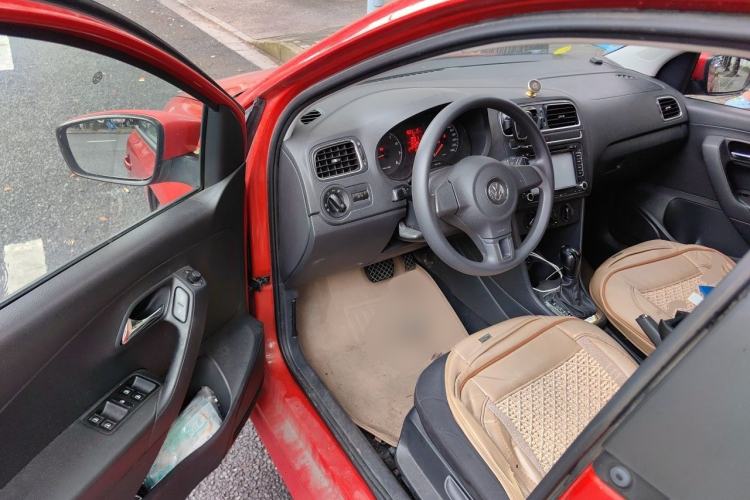 Used Volkswagen Polo 2011 1.6L Automatic ZhiShang Version Driver Seat