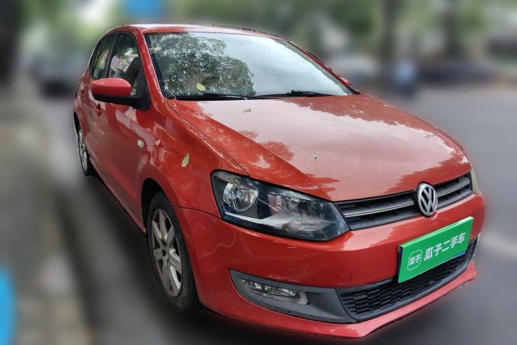 Used Volkswagen Polo 2011 1.6L Automatic ZhiShang Version Front Right 45 Deg
