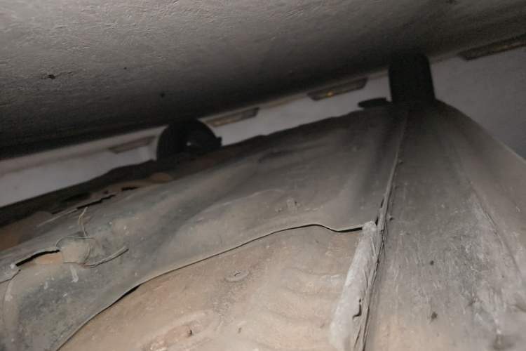 Used Volkswagen Polo 2011 1.6L Manual ZhiShang Edition Chassis Front Right