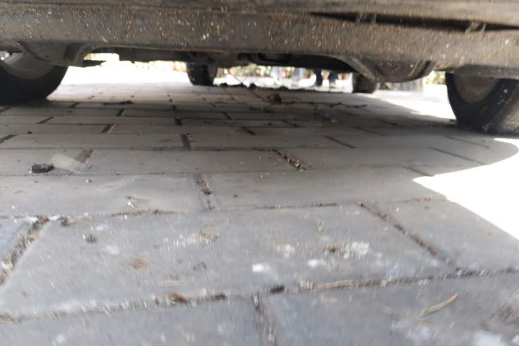 Used Volkswagen Polo 2011 1.6L Manual ZhiShang Edition Chassis Front