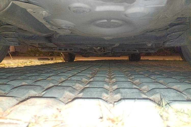 Used Volkswagen Polo 2011 1.4L Manual ZhiShang Edition Chassis Rear