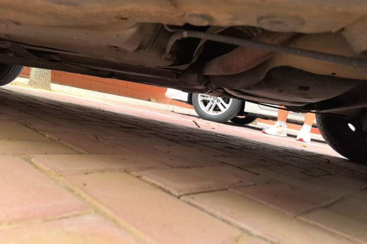 Used Volkswagen Polo 2011 Jingqu 1.4L Manual Sile Edition Chassis Rear Left