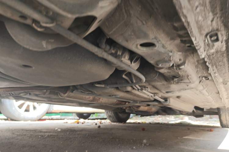 Used Volkswagen Polo 2011 Jingqu 1.4L Automatic Shishang Edition Chassis Rear Right