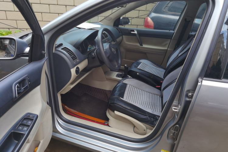 Used Volkswagen Polo 2011 Jingqu 1.4L Manual Shishang Edition Driver Seat