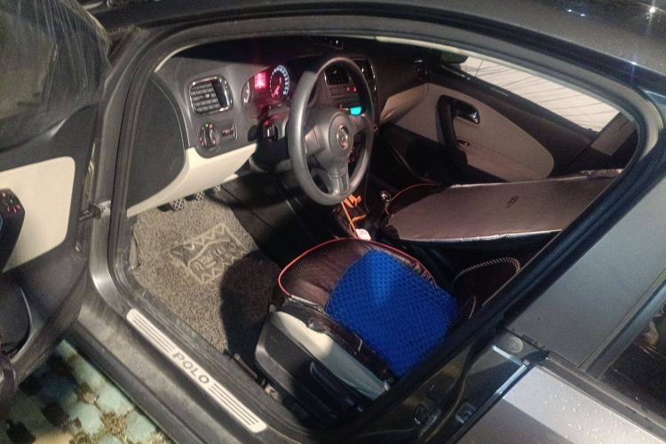 Used Volkswagen Polo 2011 1.4L Manual ZhiShang Edition Driver Seat