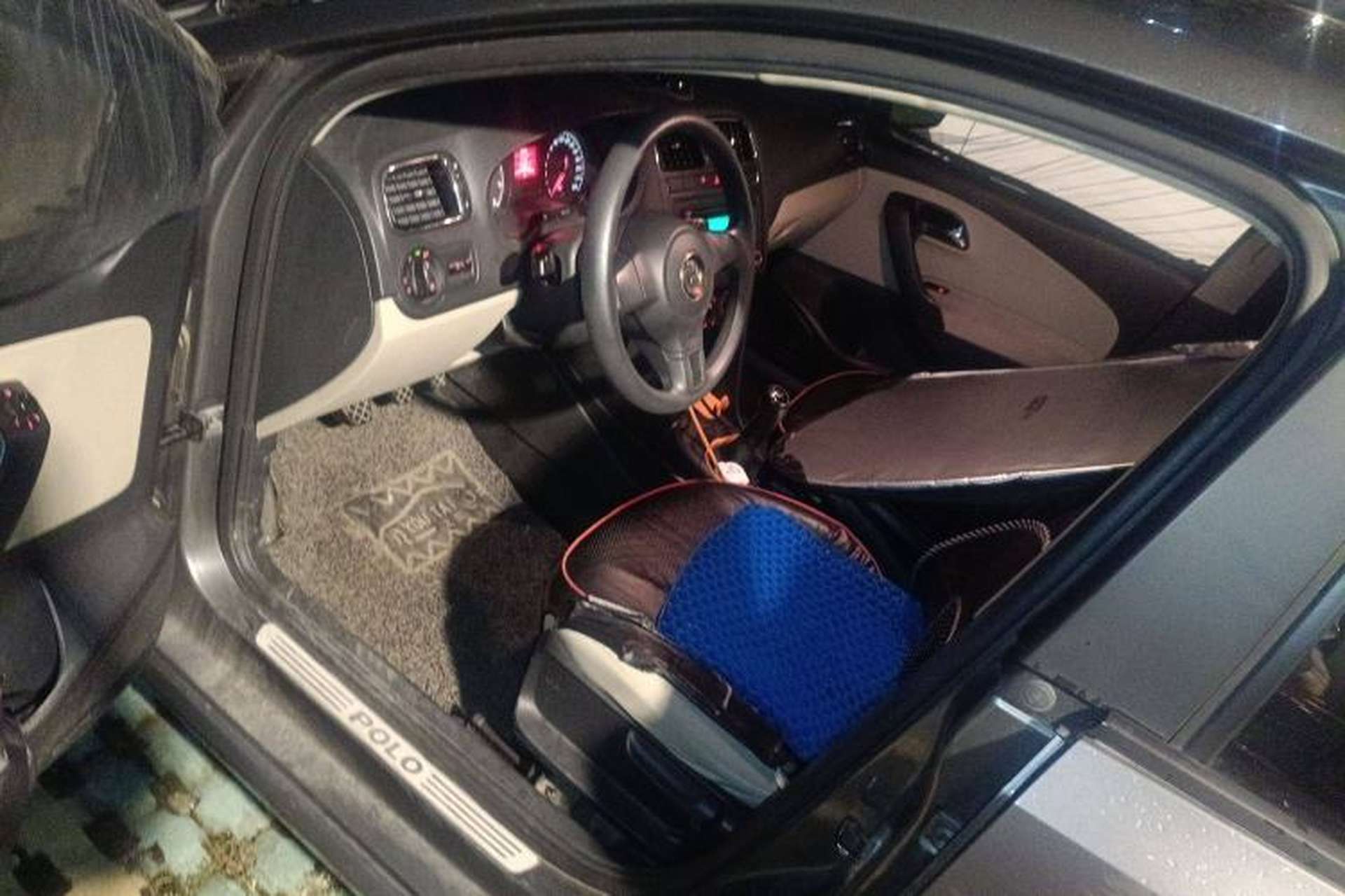 Used Volkswagen Polo 2011 1.4L Manual ZhiShang Edition Driver Seat