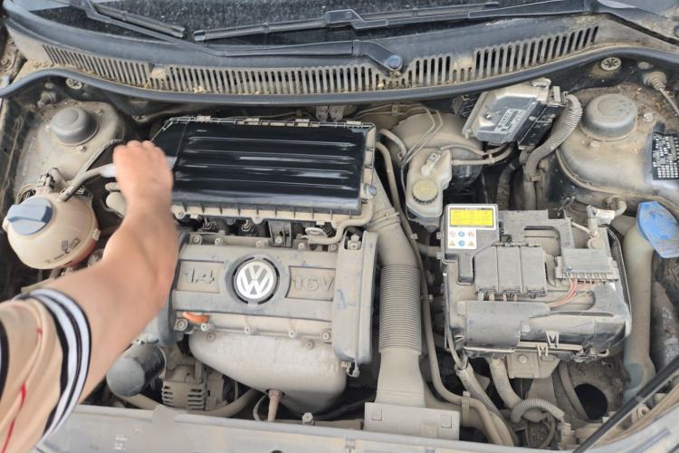 Used Volkswagen Polo 2011 Jingqu 1.4L Manual Shishang Edition Engine Bay