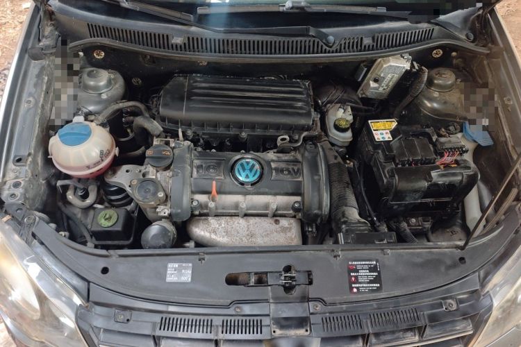 Used Volkswagen Polo 2011 Jingqu 1.6L Manual - Real Cool Edition Engine Bay