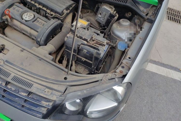 Used Volkswagen Polo 2011 Jingqu 1.4L Manual Shishang Edition Engine Bay Left