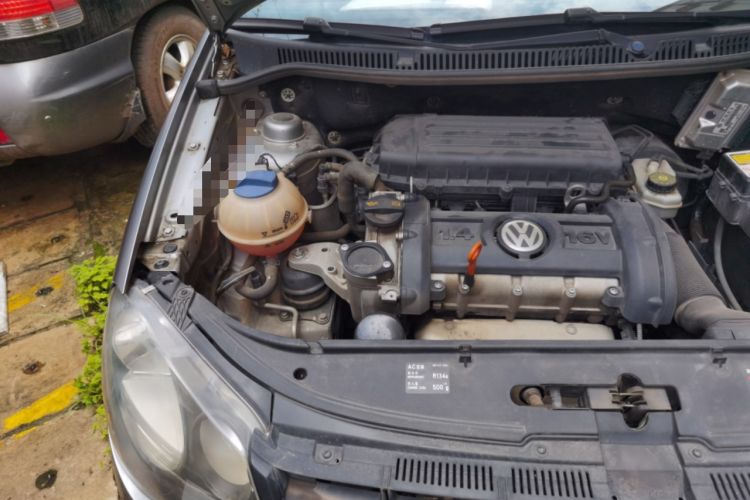 Used Volkswagen Polo 2011 Jingqu 1.4L Manual Shishang Edition Engine Bay Right