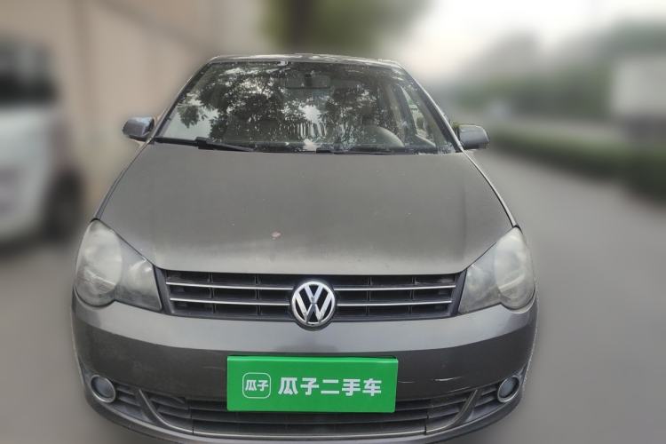 Used Volkswagen Polo 2011 Jingqu 1.6L Manual - Real Cool Edition Front