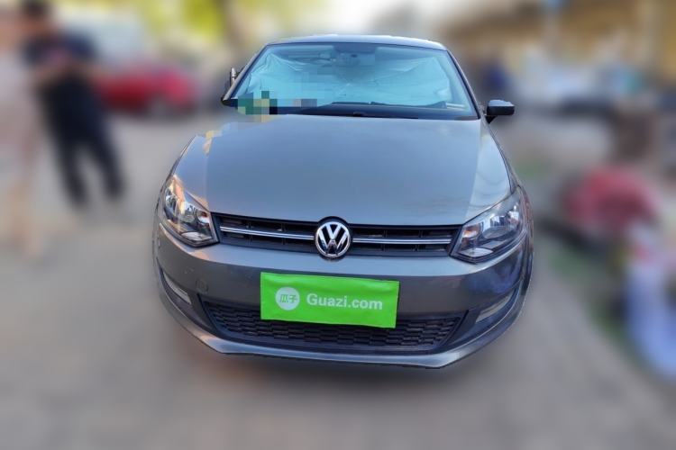 Used Volkswagen Polo 2011 1.6L Manual ZhiShang Edition Front