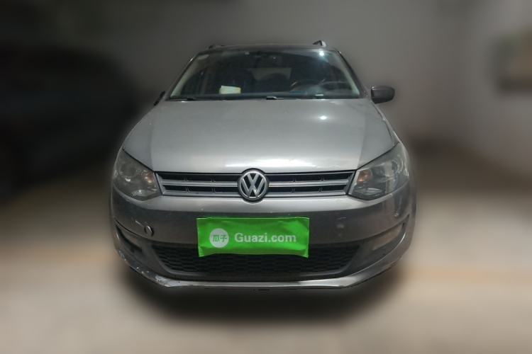 Used Volkswagen Polo 2011 1.6L Manual ZhiShang Edition Front