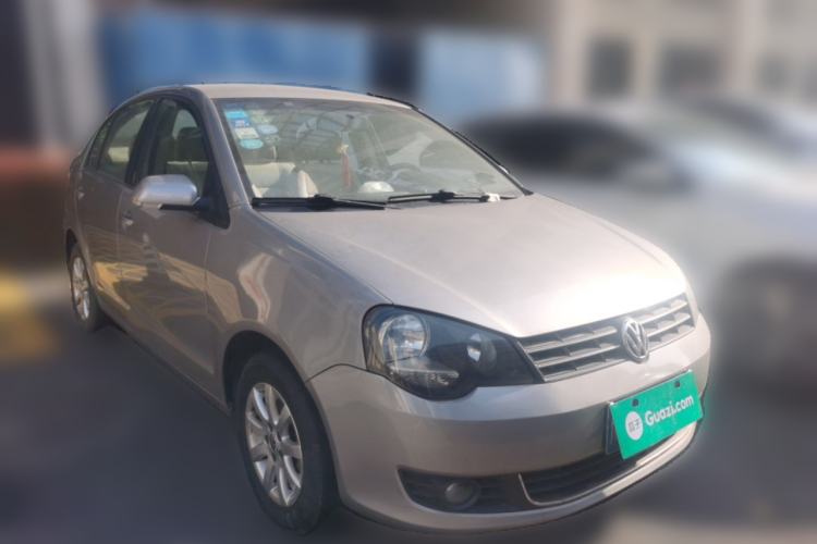 Used Volkswagen Polo 2011 Jingqu 1.4L Manual Shishang Edition Front Right 45 Deg