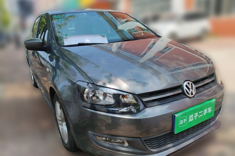 Used Volkswagen Polo 2011 1.4L Automatic ZhiShang Version Front Right 45 Deg