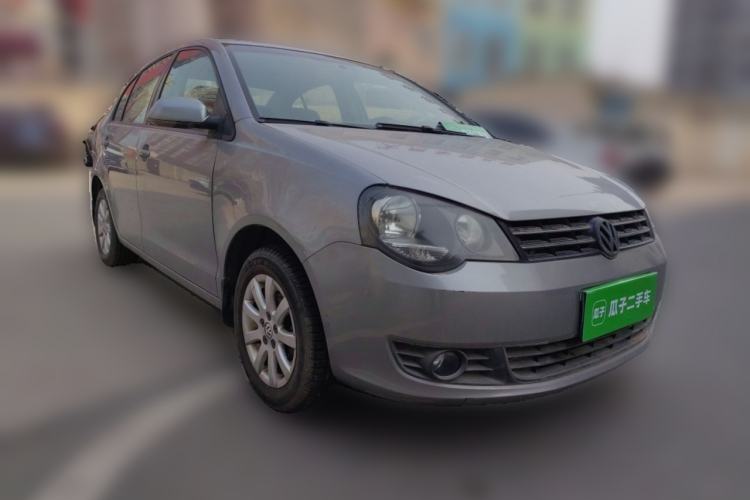 Used Volkswagen Polo 2011 Jingqu 1.4L Manual Shishang Edition Front Right 45 Deg