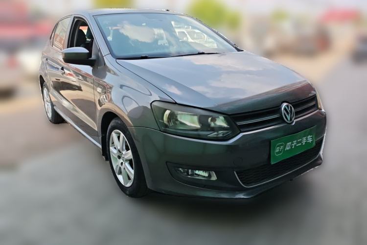 Used Volkswagen Polo 2011 1.4L Automatic ZhiCool Edition Front Right 45 Deg