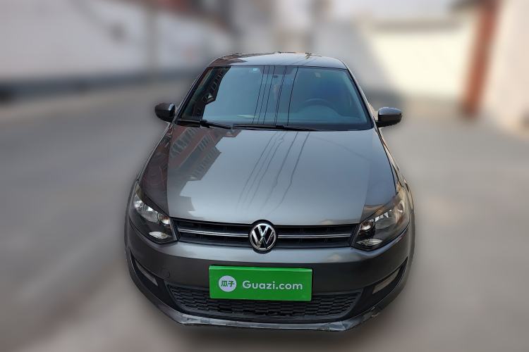 Used Volkswagen Polo 2011 1.6L Manual ZhiShang Edition Front