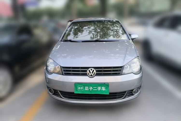 Used Volkswagen Polo 2011 Jingqu 1.6L Manual - Real Cool Edition Front