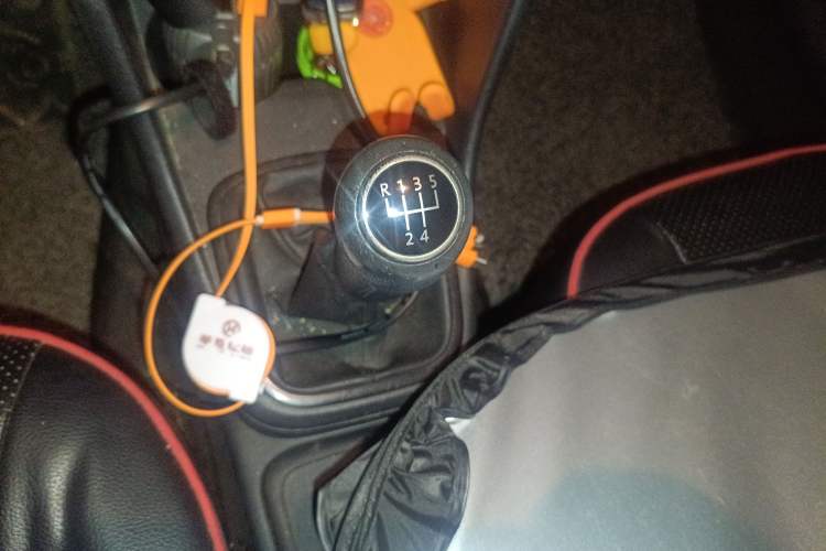 Used Volkswagen Polo 2011 1.4L Manual ZhiShang Edition Gear Lever
