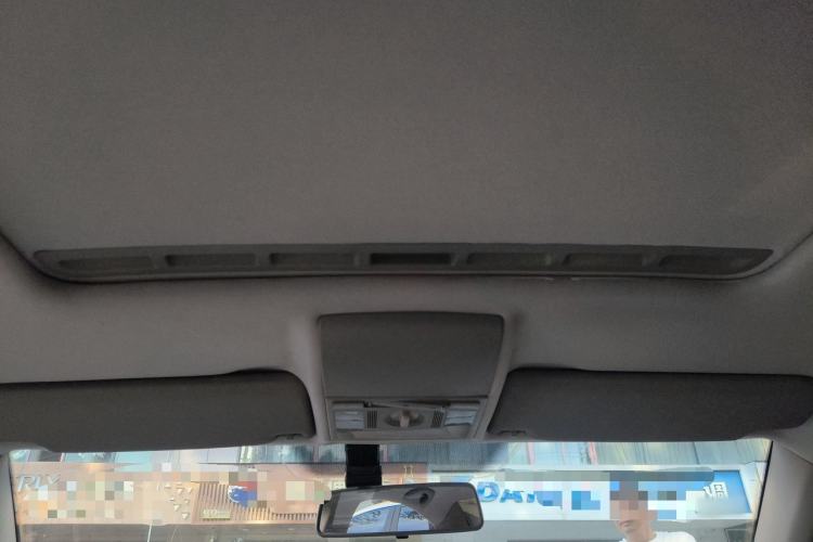 Used Volkswagen Polo 2011 Jingqu 1.6L Manual - Real Cool Edition Headliner