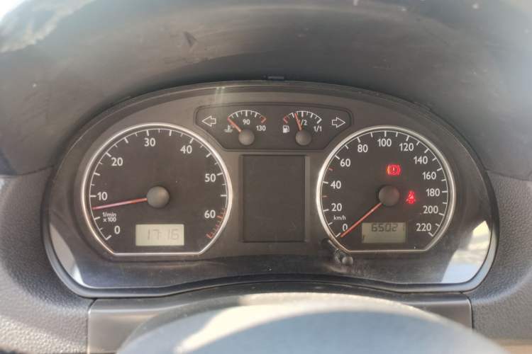 Used Volkswagen Polo 2011 Jingqu 1.4L Manual Shishang Edition Instrument Cluster
