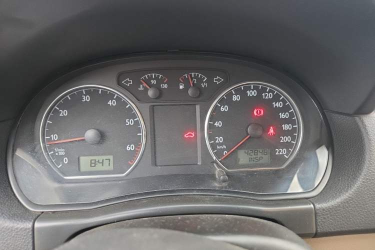 Used Volkswagen Polo 2011 Jingqu 1.4L Manual Shishang Edition Instrument Cluster