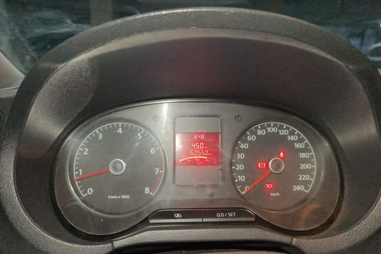 Used Volkswagen Polo 2011 1.6L Manual ZhiShang Edition Instrument Cluster
