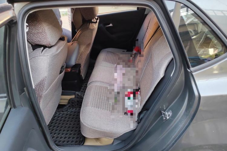 Used Volkswagen Polo 2011 1.6L Manual ZhiShang Edition Left Rear Seat