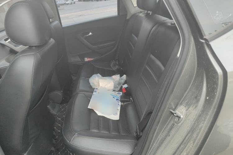 Used Volkswagen Polo 2011 1.6L Automatic ZhiKu Edition Left Rear Seat