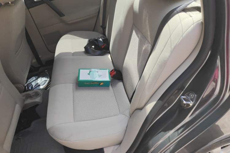 Used Volkswagen Polo 2011 Jingqu 1.4L Automatic Shishang Edition Left Rear Seat